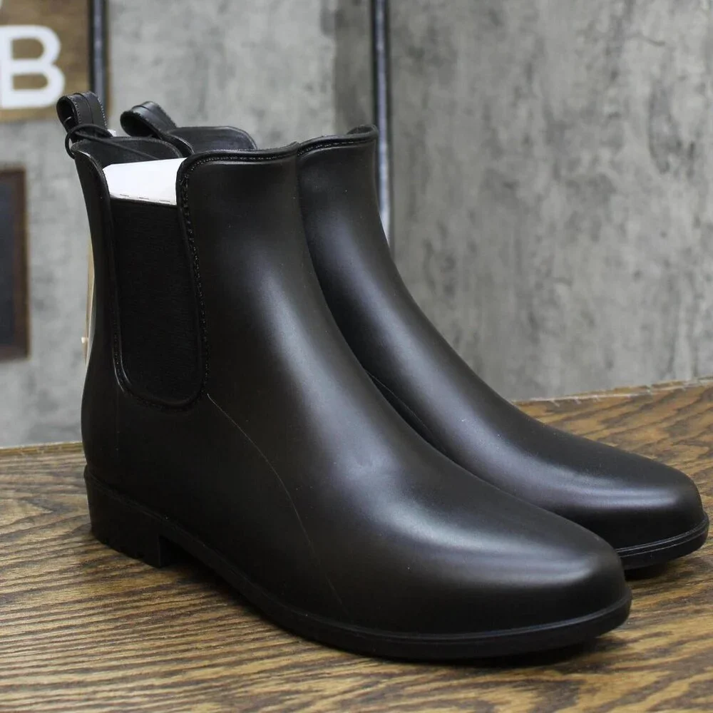NWT A New Day Women's Chelsea Rain Boots 53847121 Black 6M 6 M - Picture 2 of 7